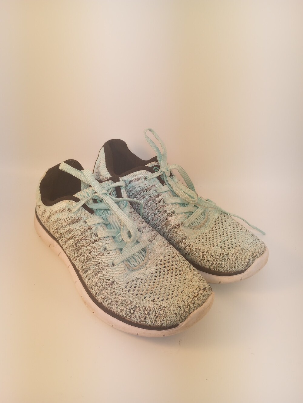 C9 CHAMPION SIZE 4 MINT & BLACK SPEED KNIT Flex Foam SNEAKERS Women’s Shoes